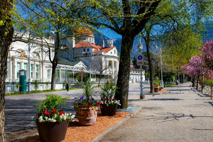 Stadtrundgang in Meran – Laubengasse und Promenade